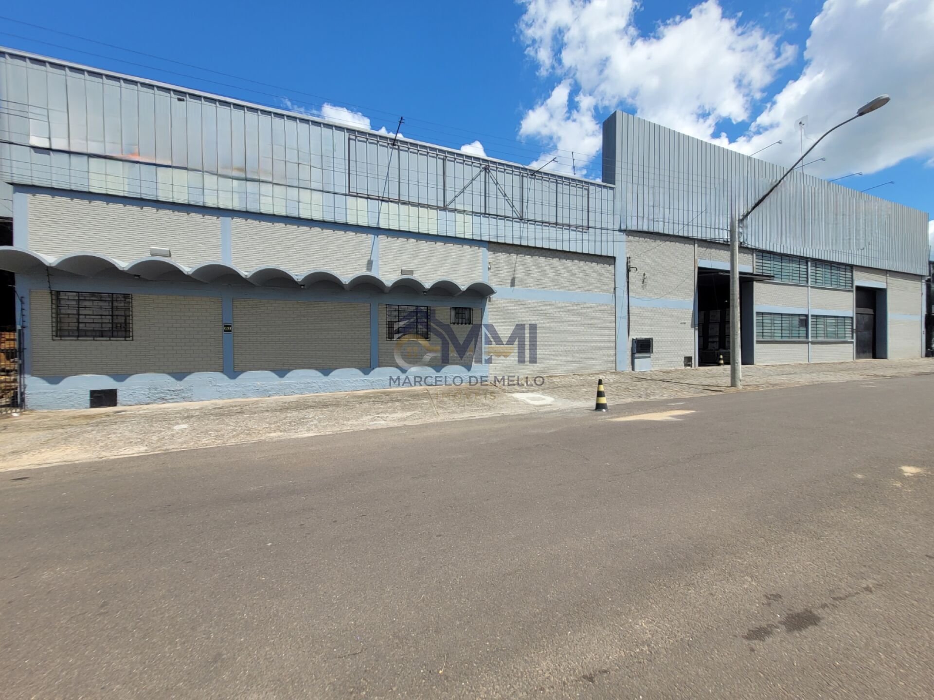 Loja-Salão, 2300 m² - Foto 3