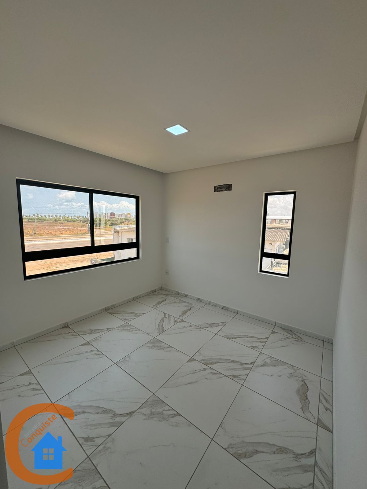 Apartamento para alugar com 2 quartos, 160m² - Foto 1
