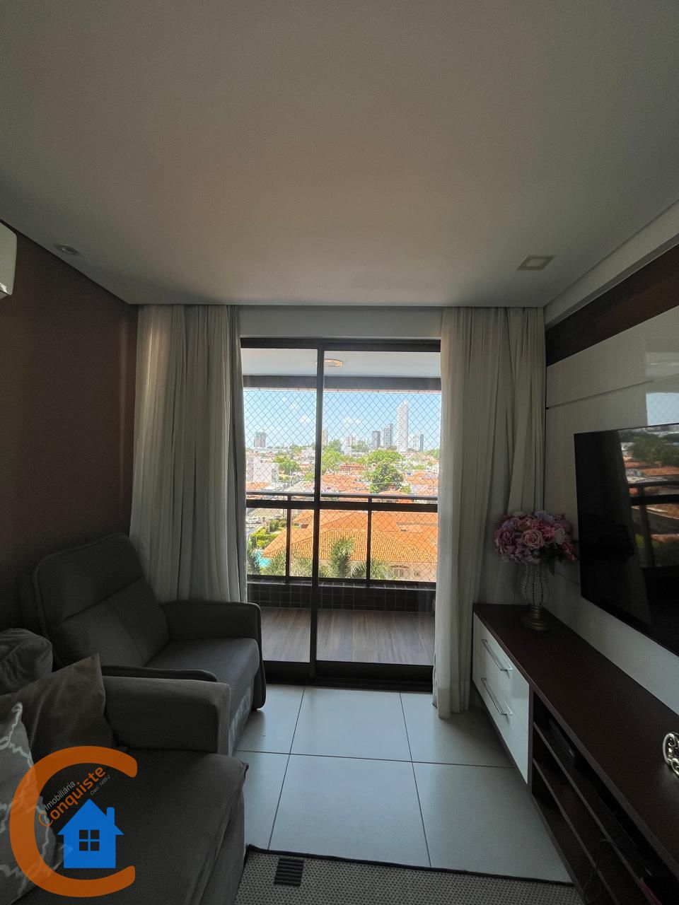 Apartamento à venda com 2 quartos, 61m² - Foto 7