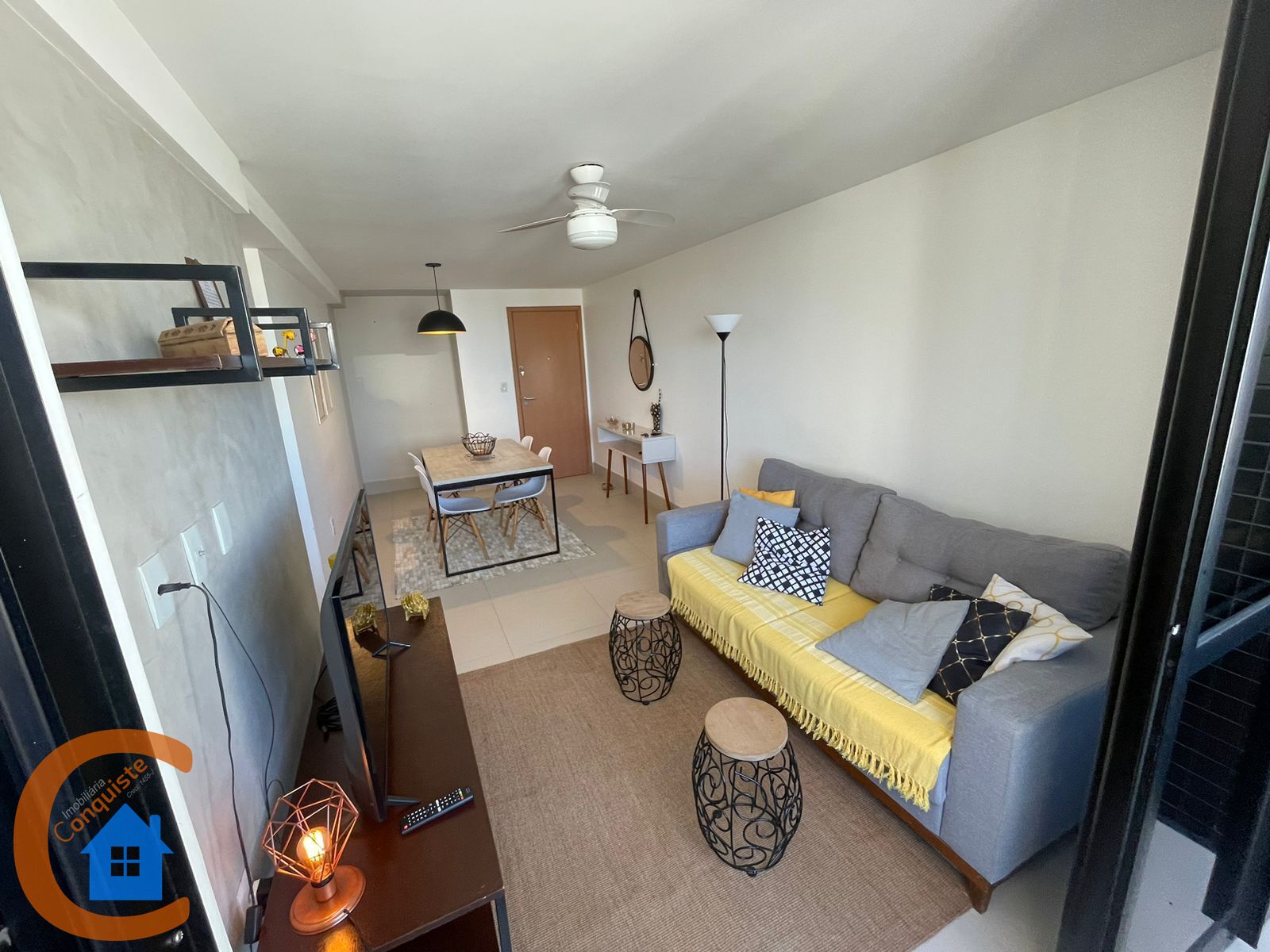 Apartamento à venda com 3 quartos, 85m² - Foto 4