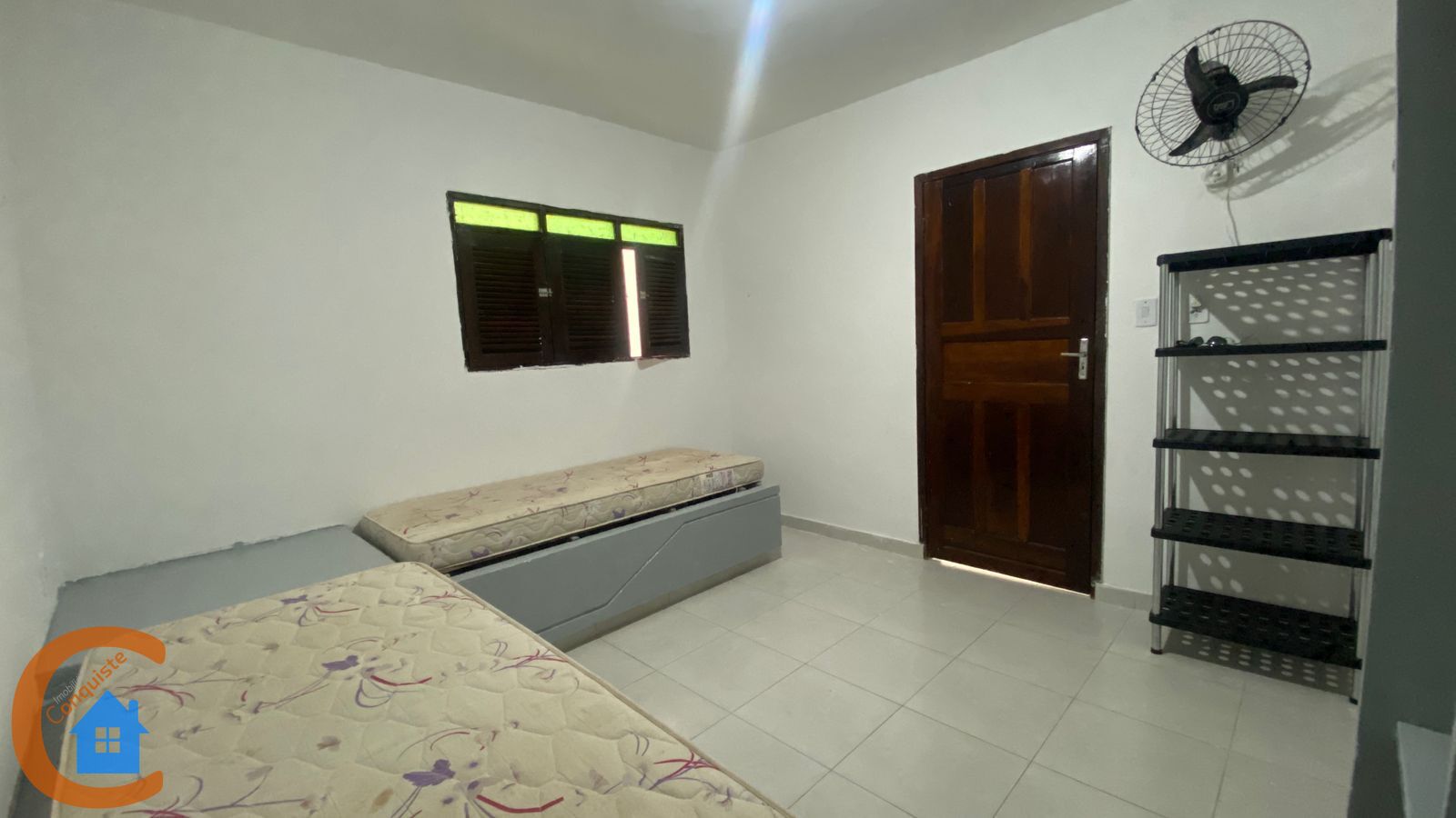 Casa para alugar com 3 quartos, 200m² - Foto 25
