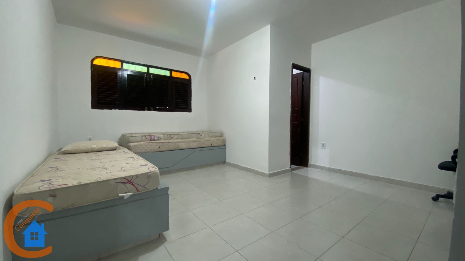 Casa para alugar com 3 quartos, 200m² - Foto 22