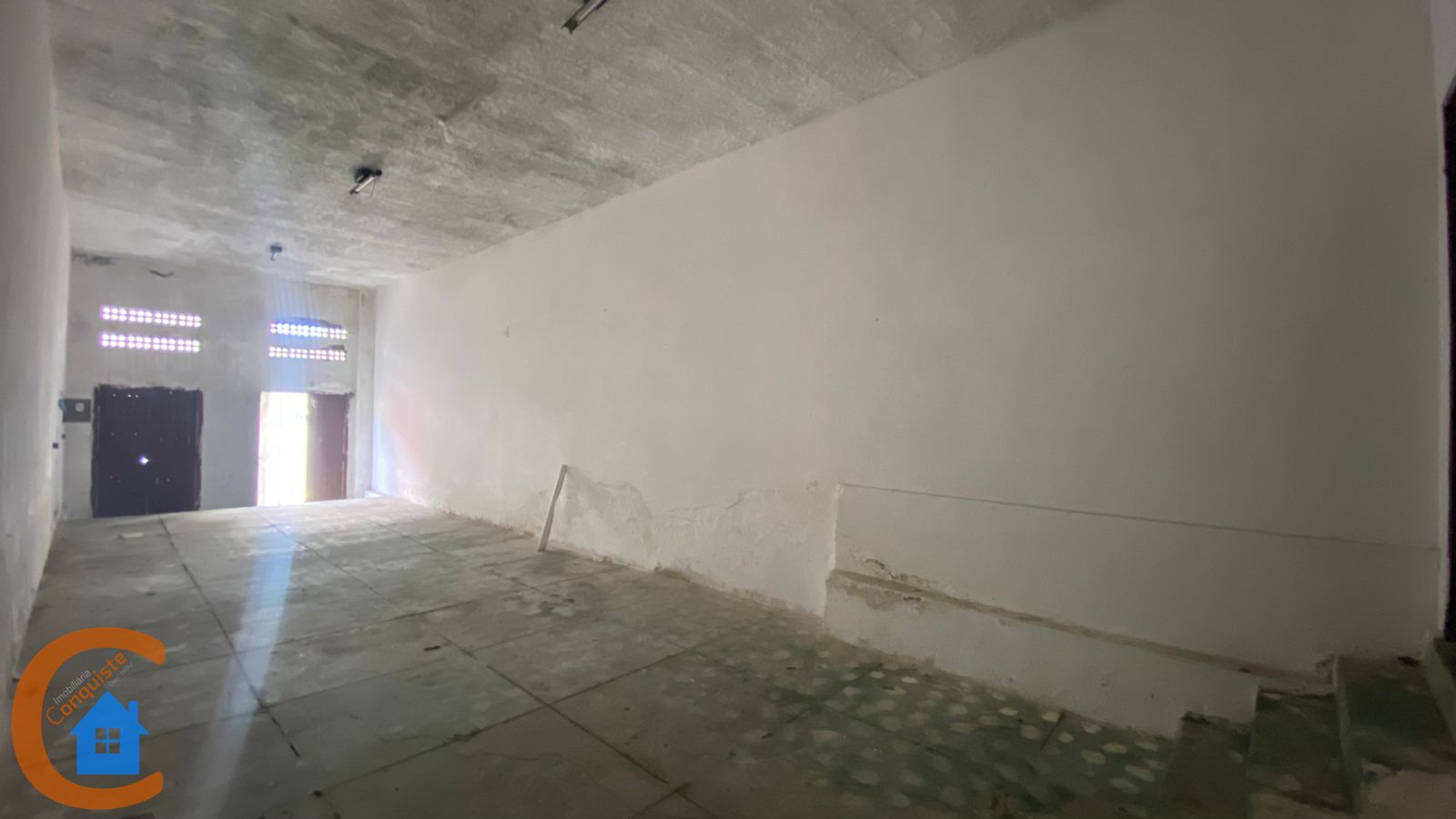 Loja-Salão à venda com 1 quarto, 270m² - Foto 1