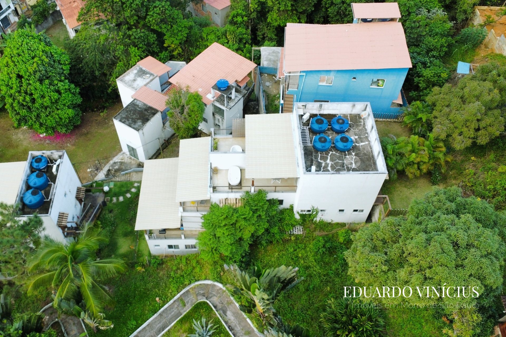 Apartamento à venda com 1 quarto, 60m² - Foto 21