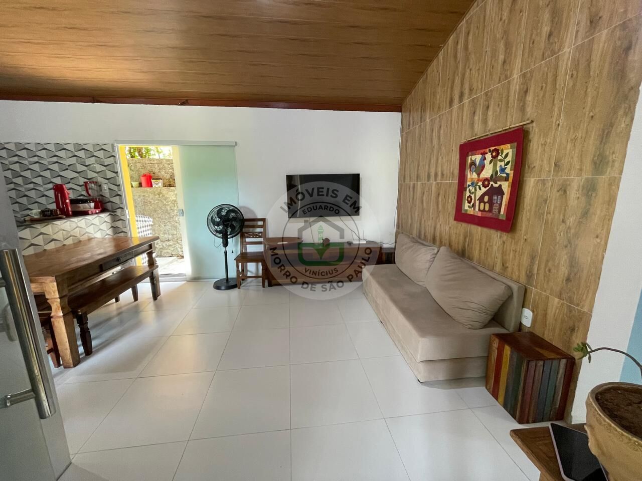 Casa à venda com 4 quartos, 170m² - Foto 2