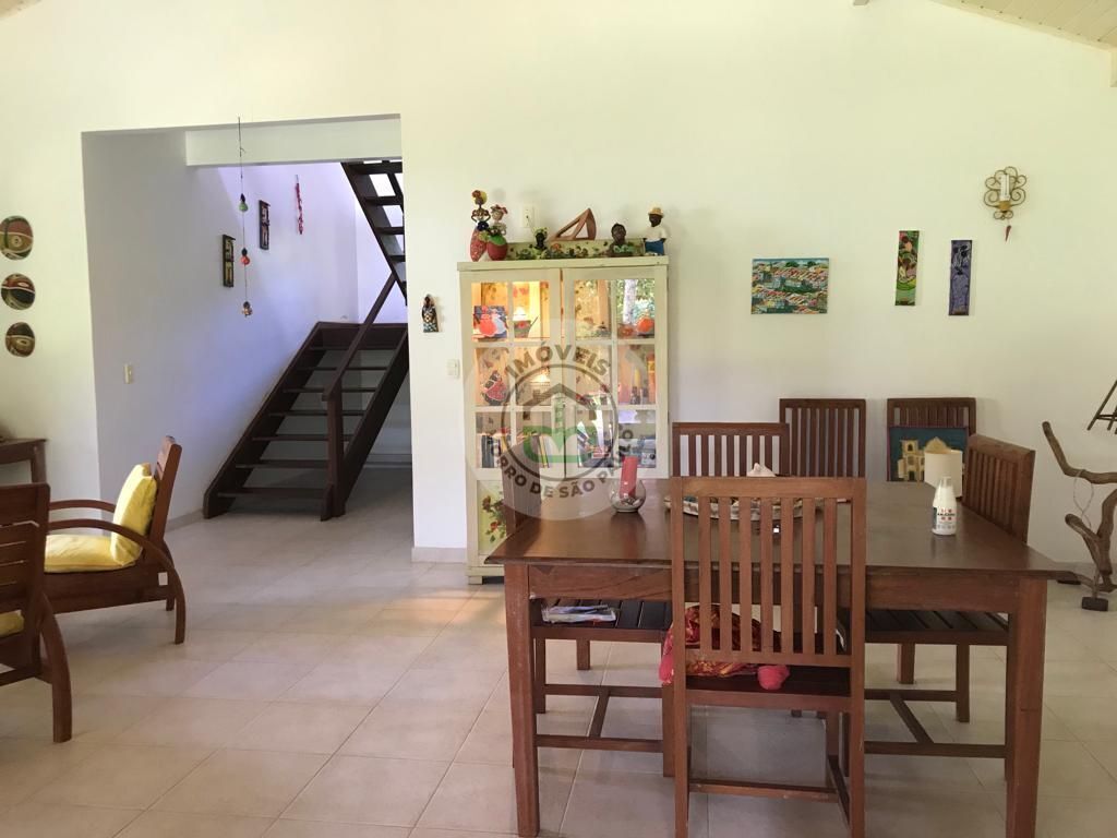 Casa à venda com 4 quartos, 200m² - Foto 12