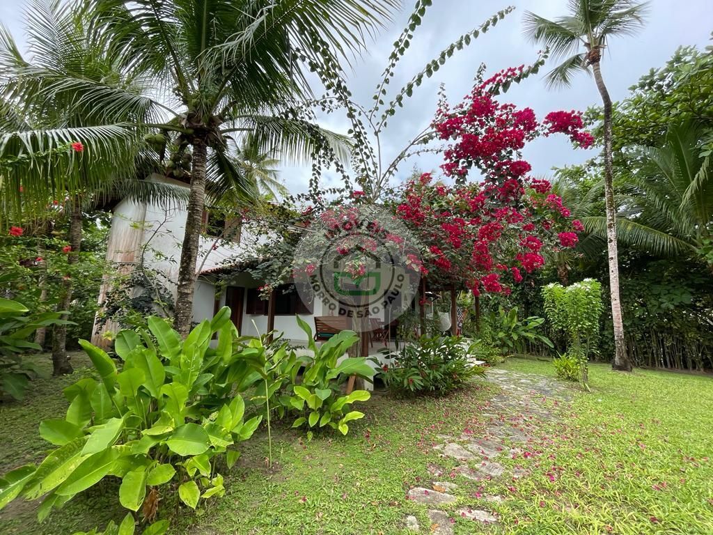 Casa à venda com 4 quartos, 200m² - Foto 2