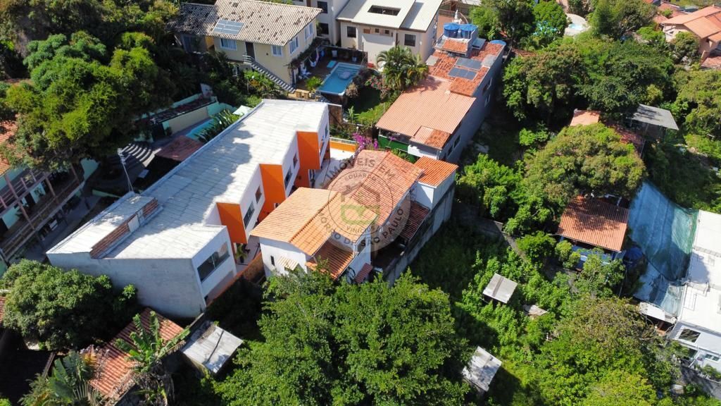 Casa à venda com 6 quartos, 256m² - Foto 28