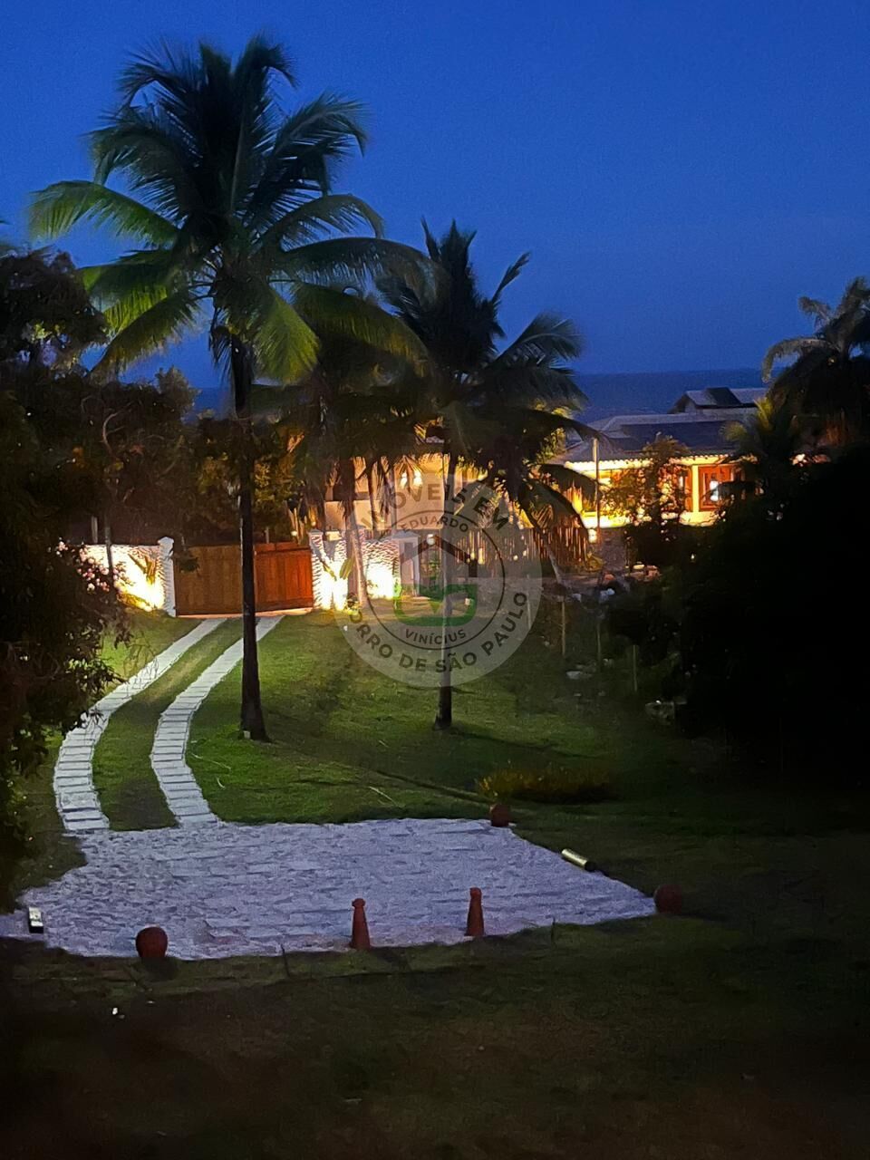 Casa à venda com 4 quartos, 380m² - Foto 5
