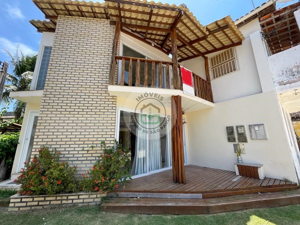 Casa à venda com 2 quartos, 136m² - Foto 1