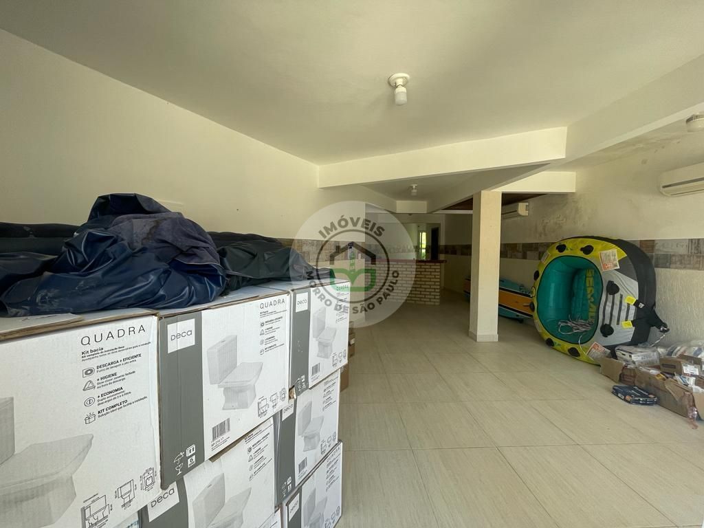 Casa à venda com 2 quartos, 136m² - Foto 29