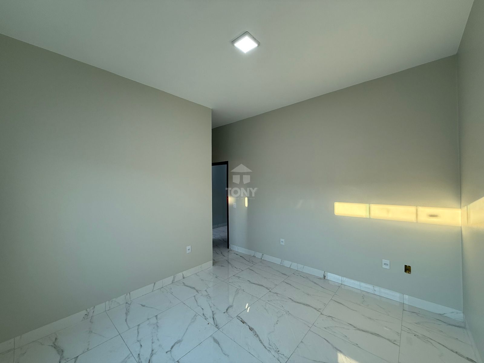 Casa à venda com 2 quartos, 74m² - Foto 5