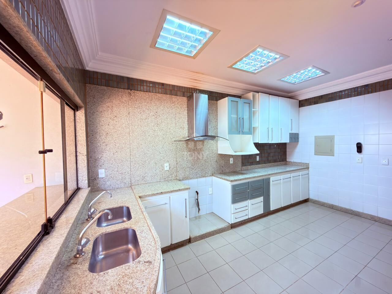 Sobrado, 4 quartos, 313 m² - Foto 7