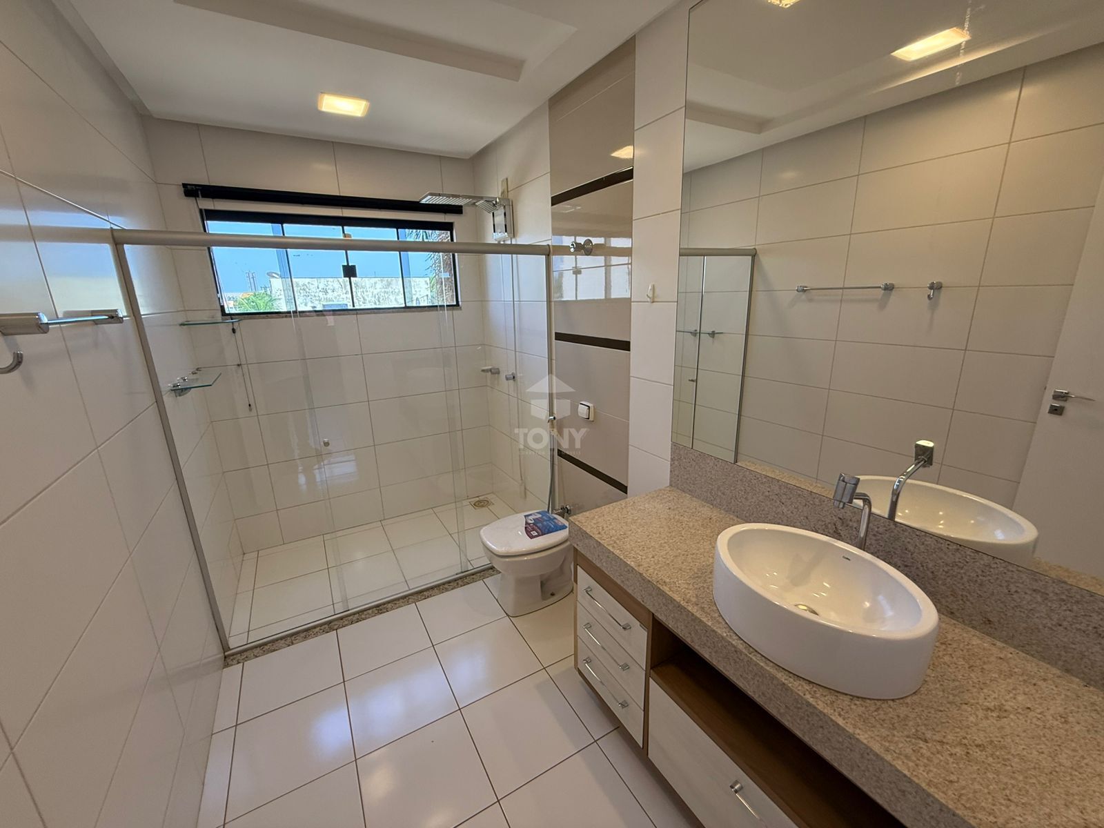 Casa à venda com 4 quartos, 232m² - Foto 35