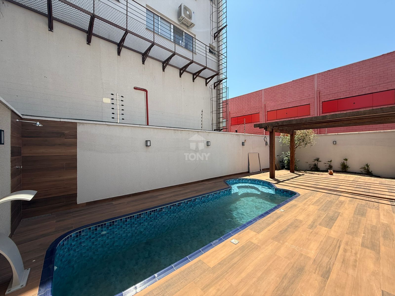 Casa à venda com 4 quartos, 232m² - Foto 19