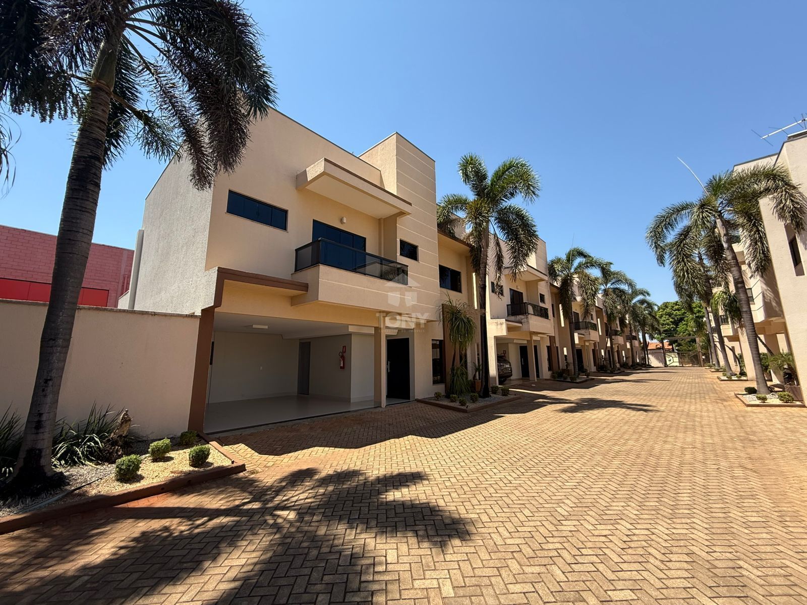Casa à venda com 4 quartos, 232m² - Foto 7