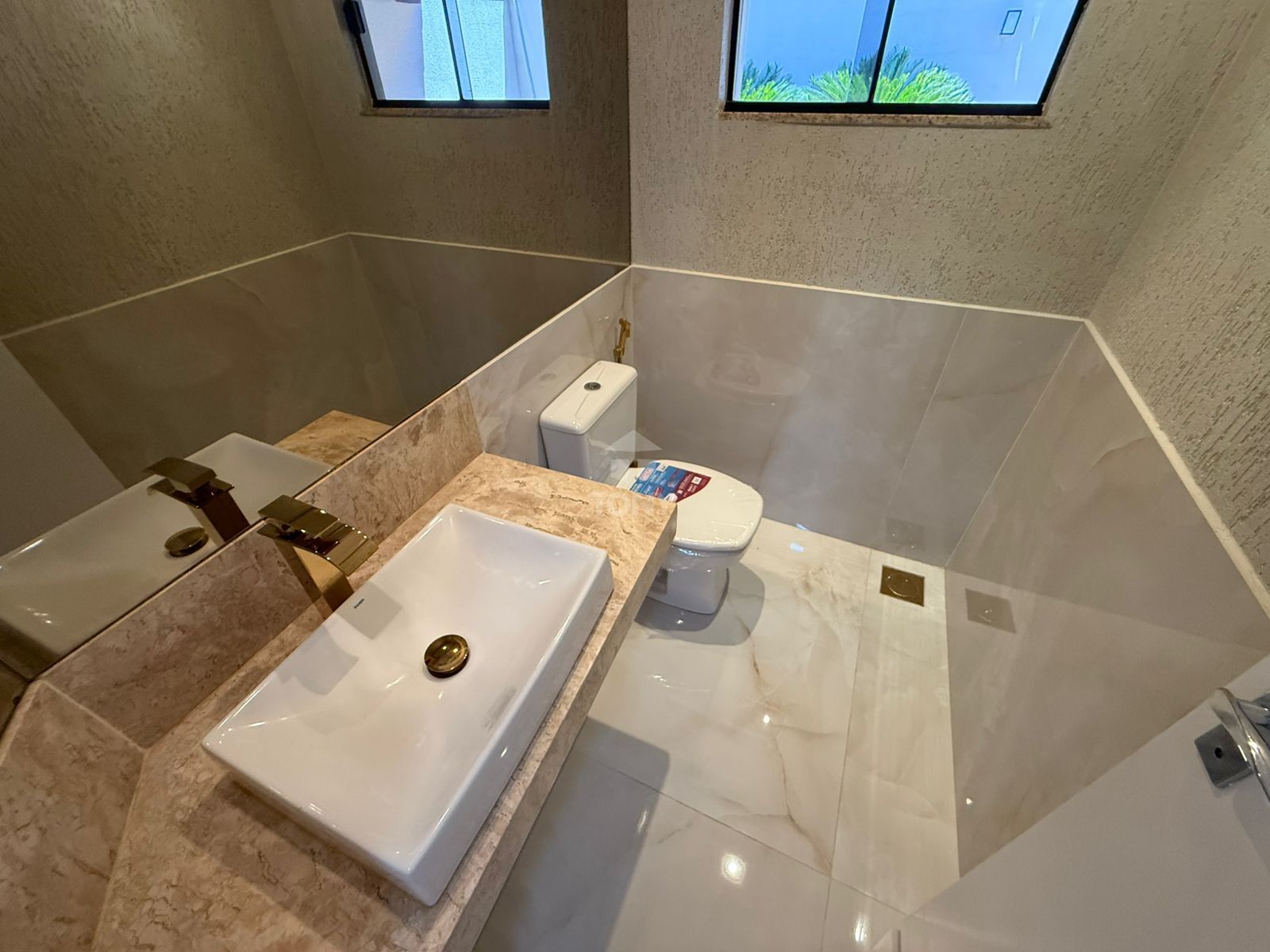 Casa à venda com 4 quartos, 232m² - Foto 21