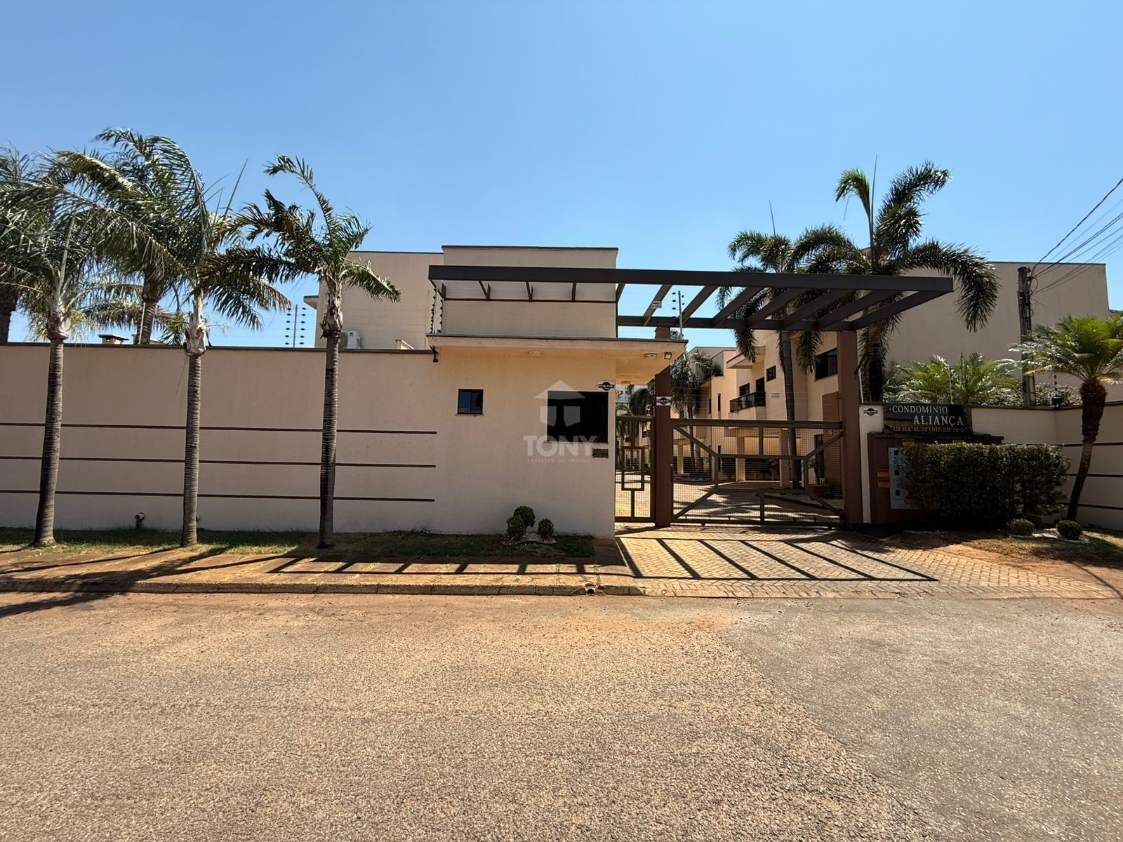 Casa à venda com 4 quartos, 232m² - Foto 5