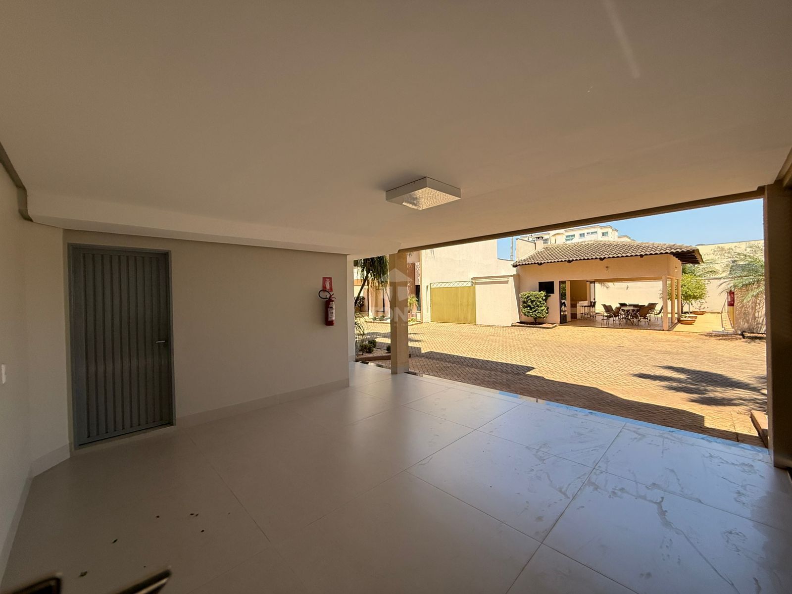 Casa à venda com 4 quartos, 232m² - Foto 15