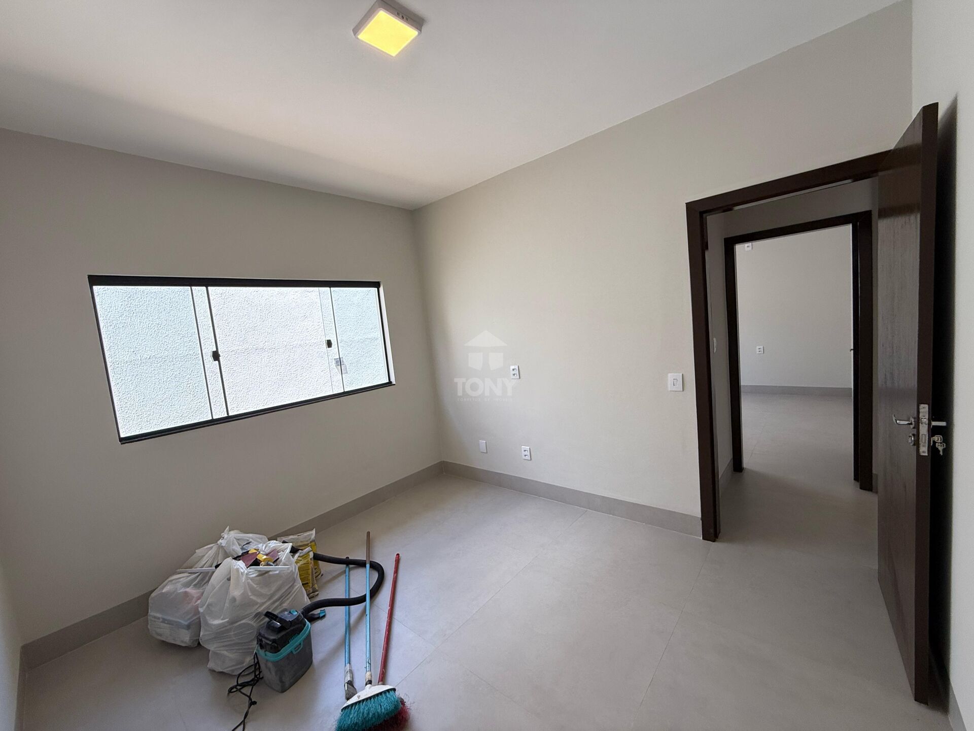 Casa à venda com 3 quartos, 117m² - Foto 11
