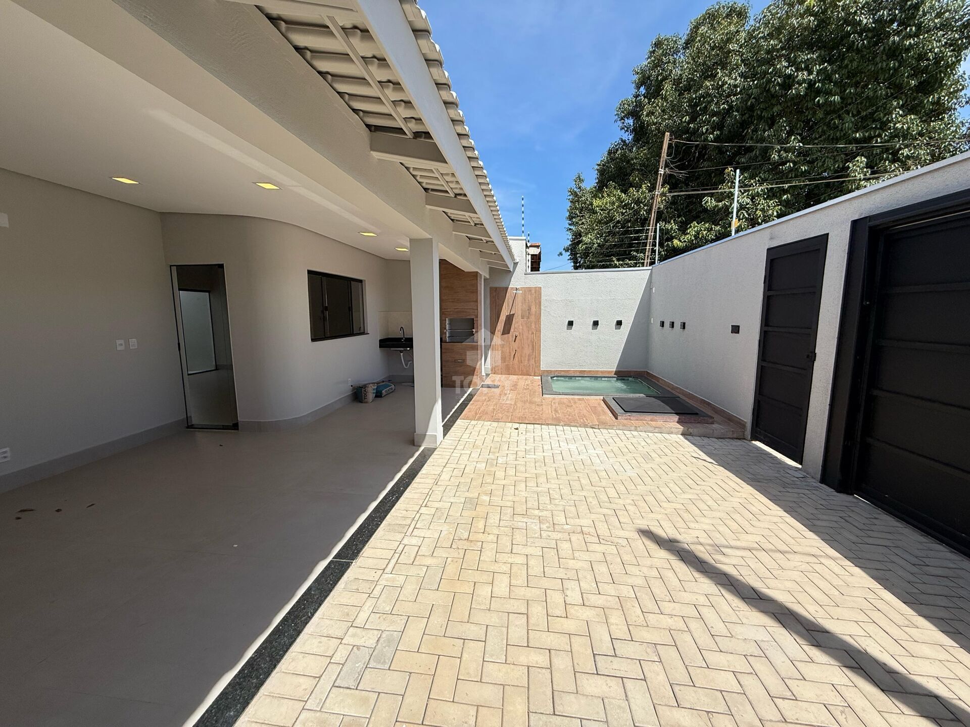 Casa à venda com 3 quartos, 117m² - Foto 4