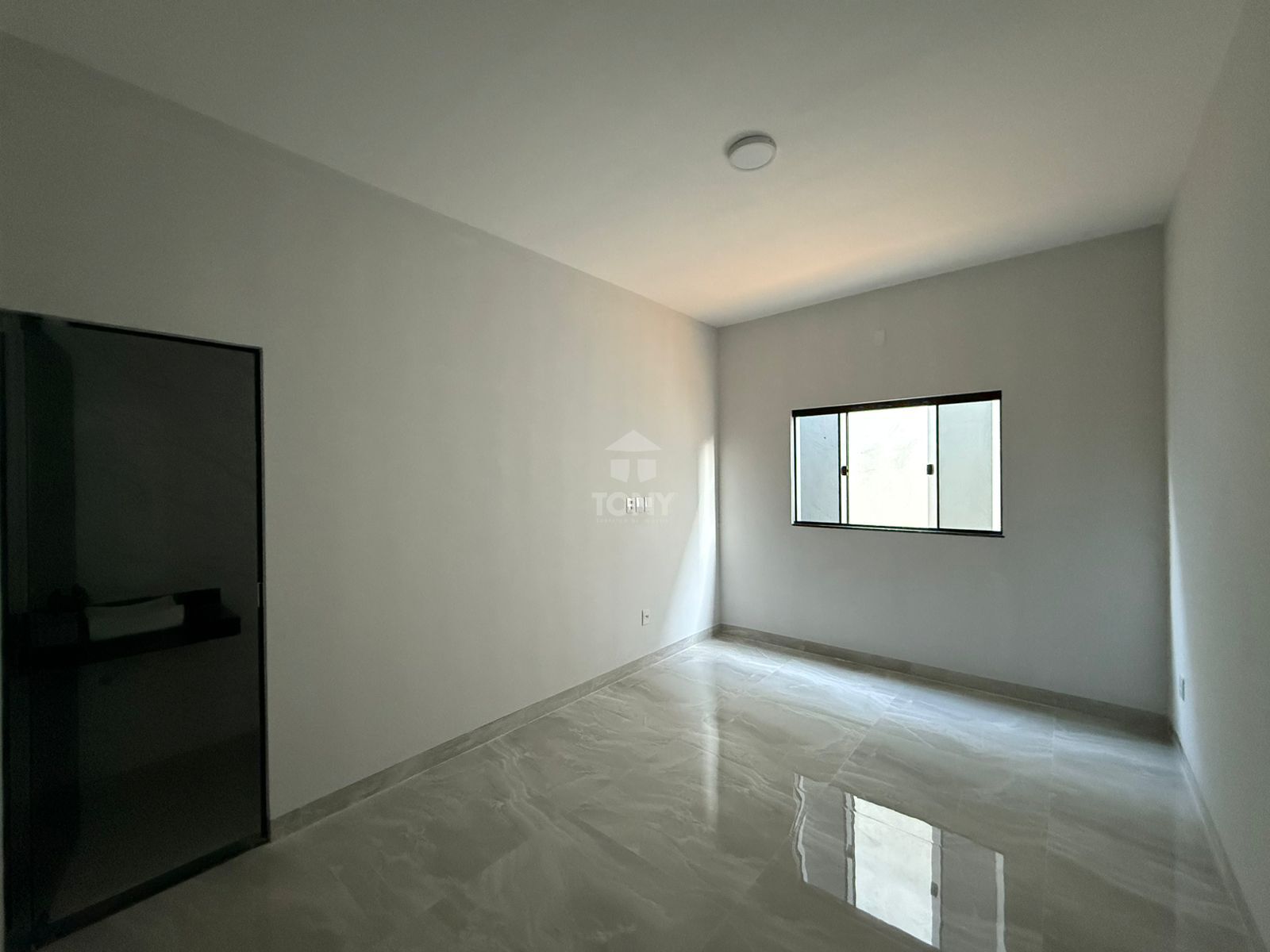 Casa à venda com 3 quartos, 107m² - Foto 13