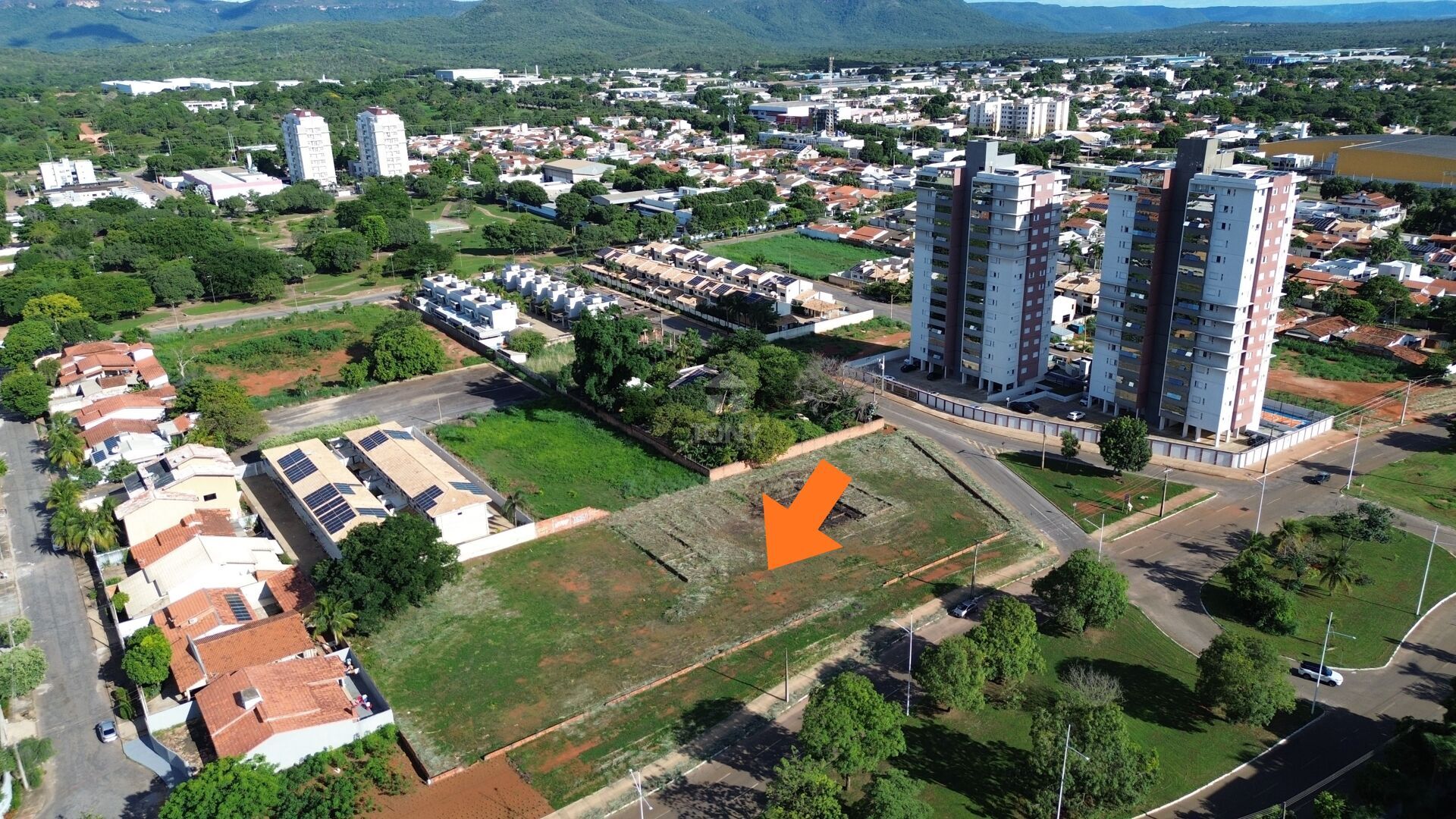 Terreno, 4758 m² - Foto 1