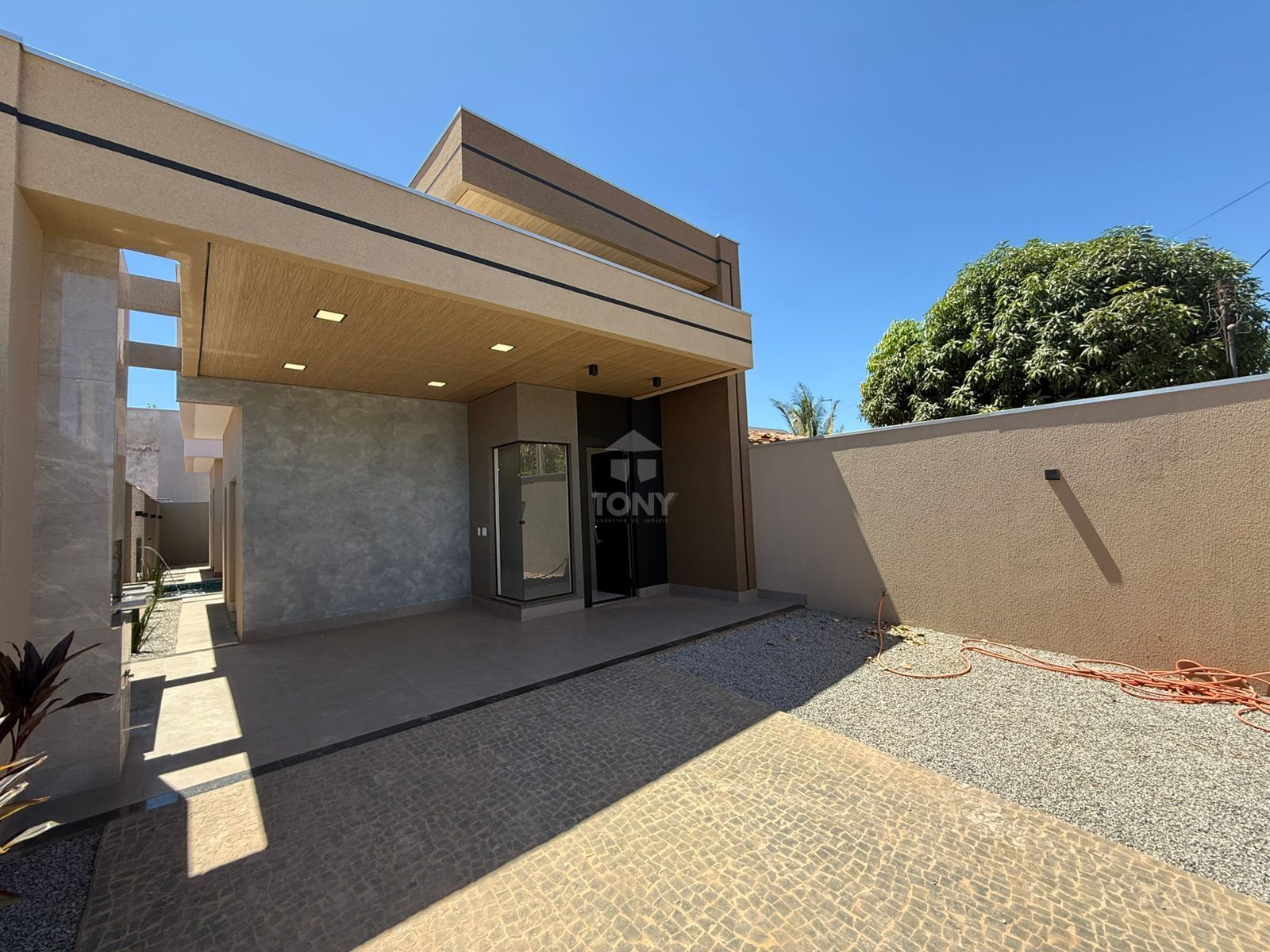 Casa à venda com 3 quartos, 112m² - Foto 2