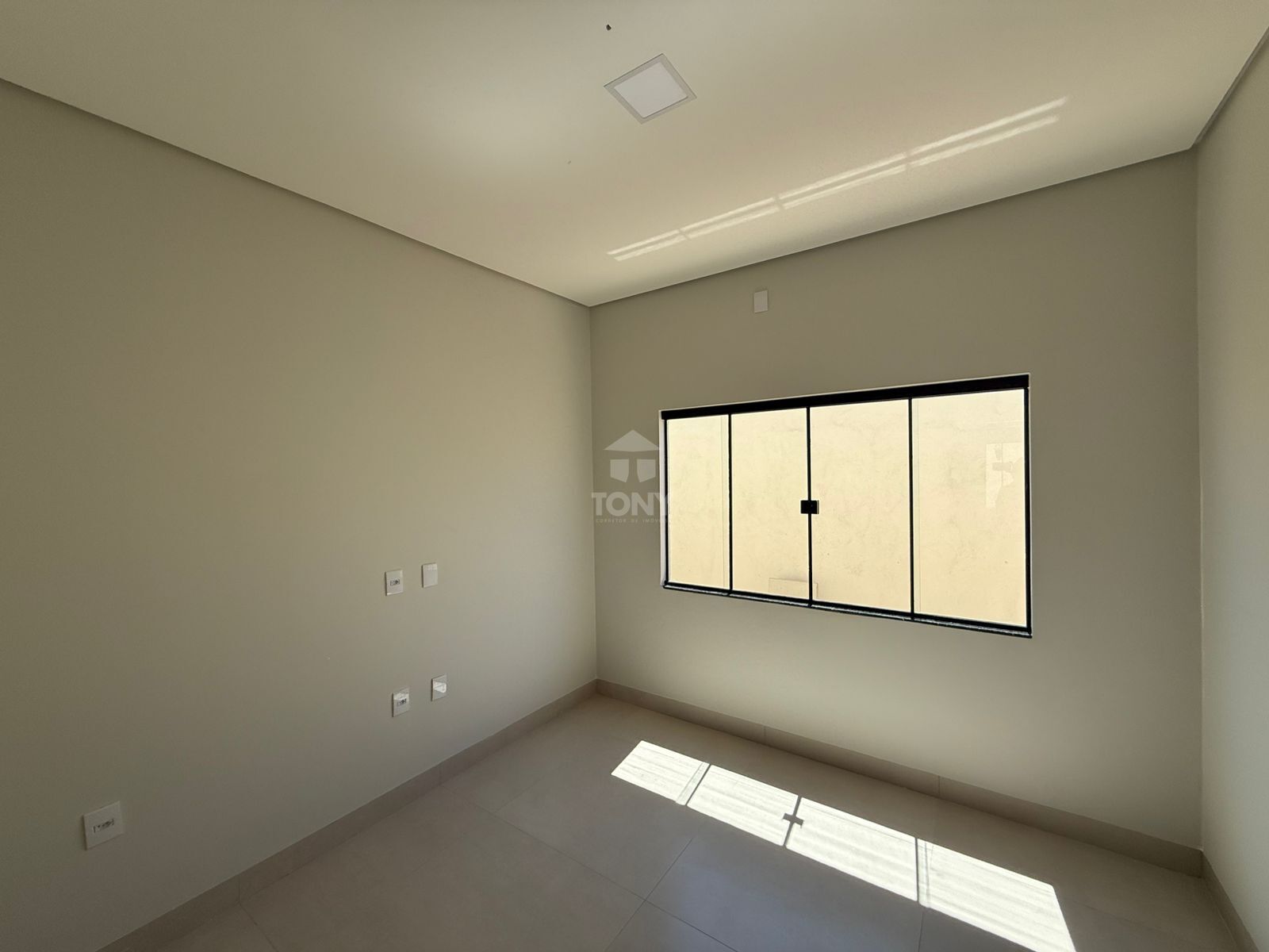 Casa à venda com 3 quartos, 102m² - Foto 9