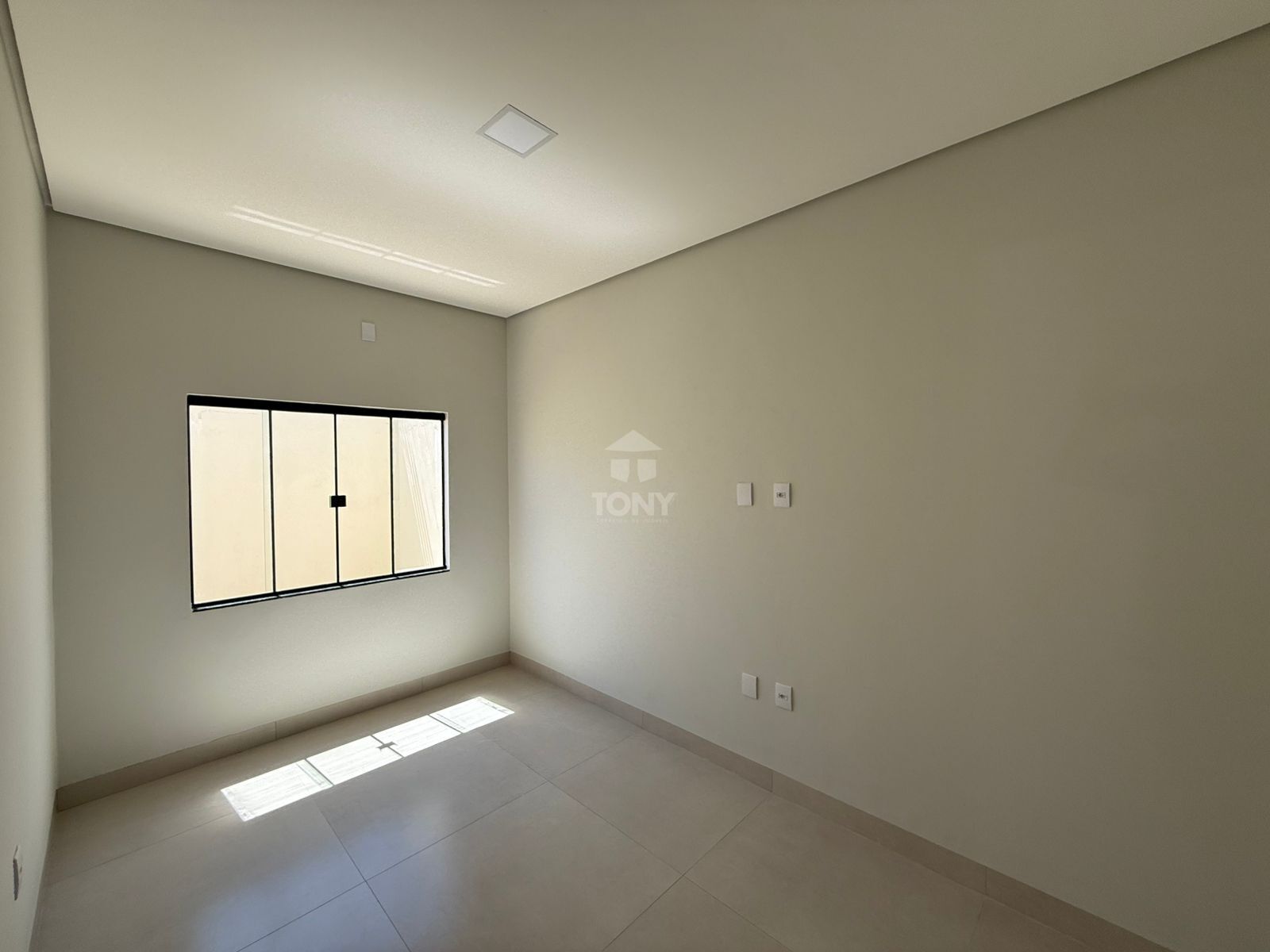 Casa à venda com 3 quartos, 102m² - Foto 8