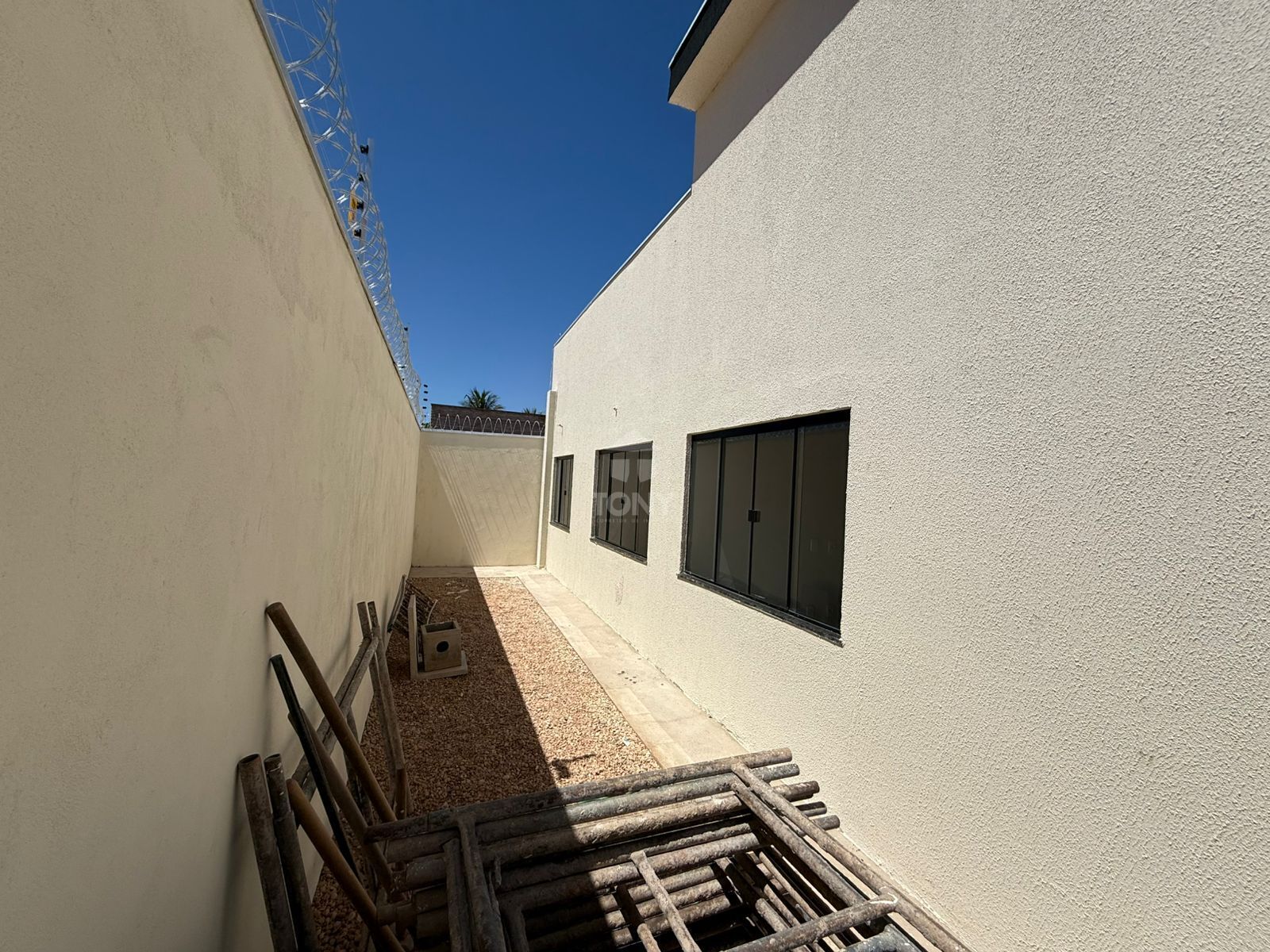 Casa à venda com 3 quartos, 102m² - Foto 7