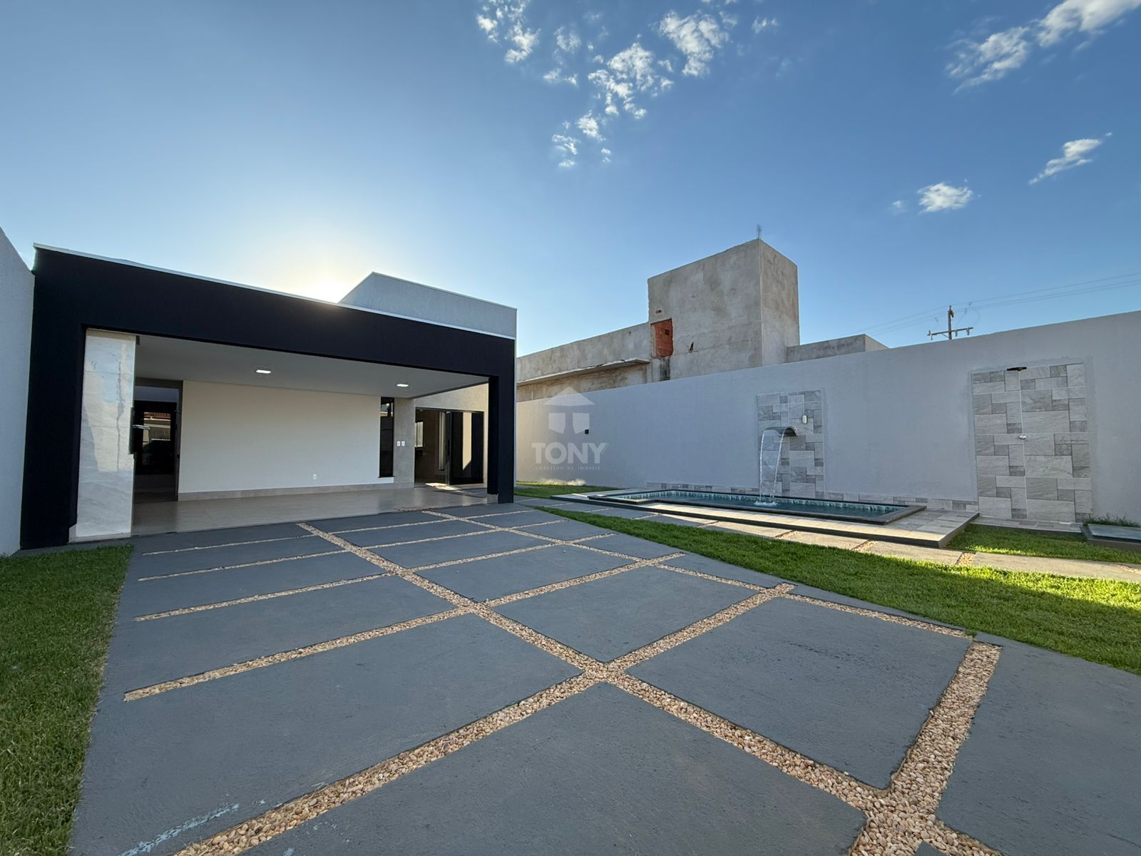 Casa à venda com 3 quartos, 125m² - Foto 2