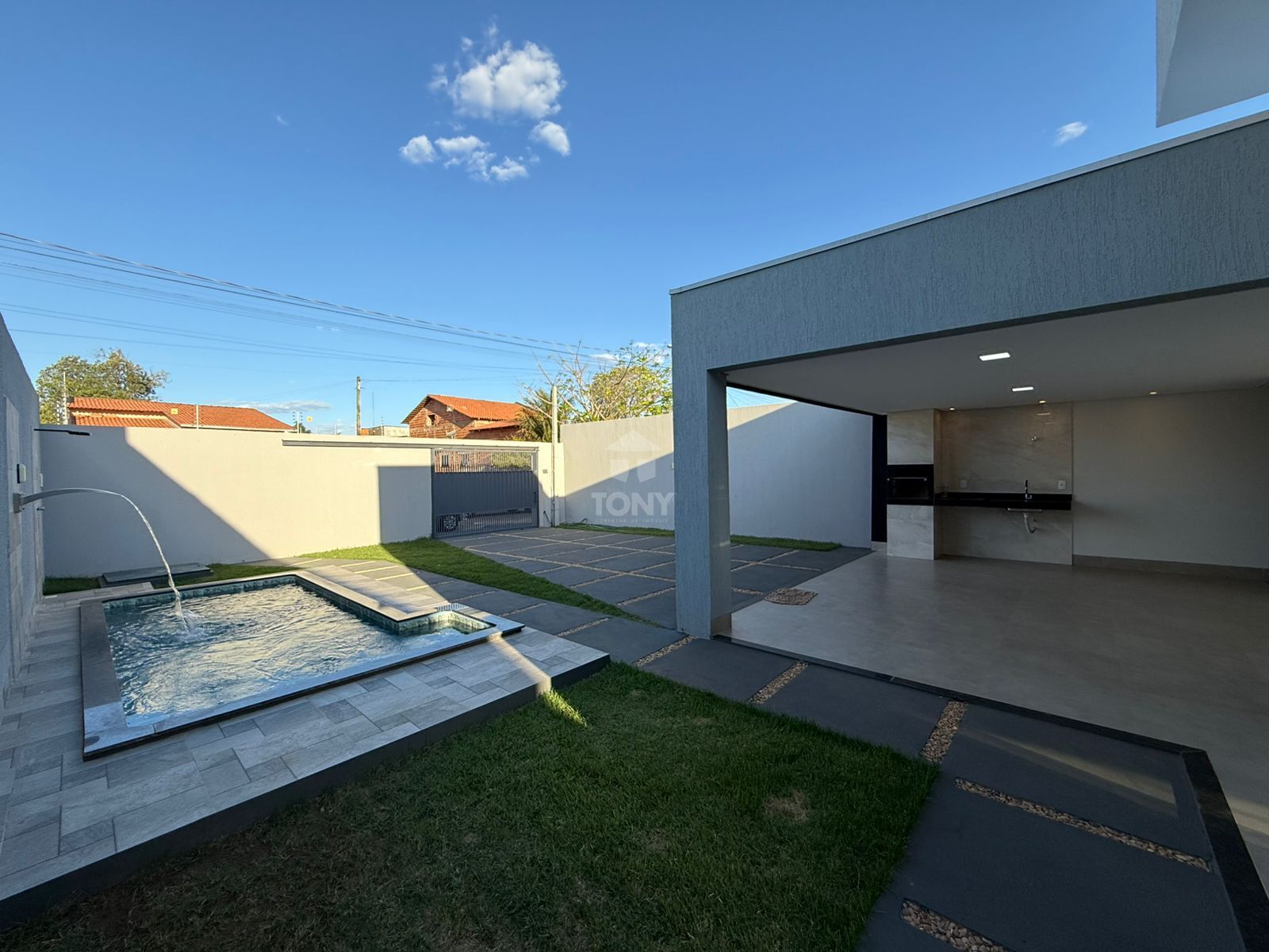Casa à venda com 3 quartos, 125m² - Foto 3