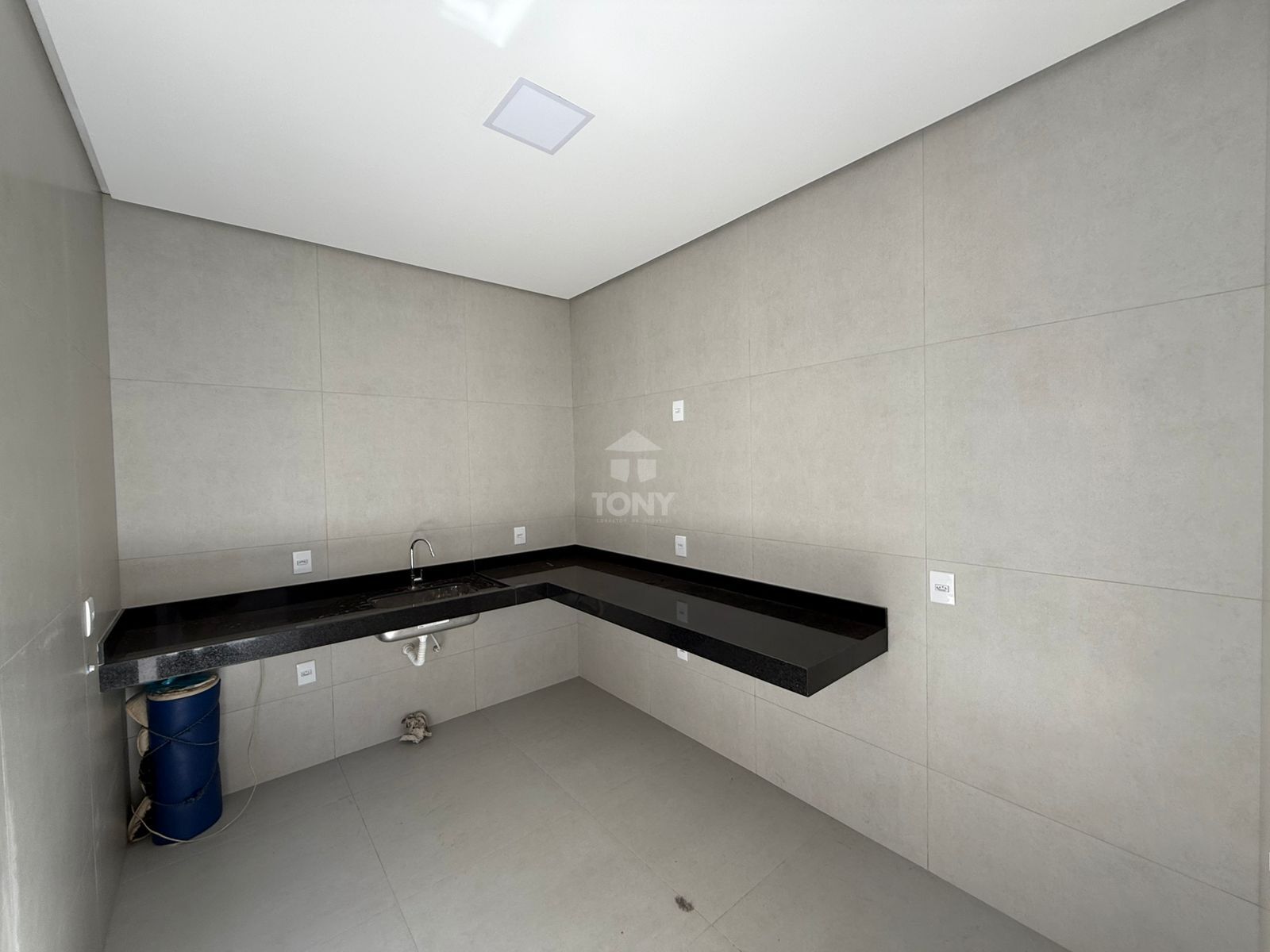 Casa à venda com 3 quartos, 112m² - Foto 12