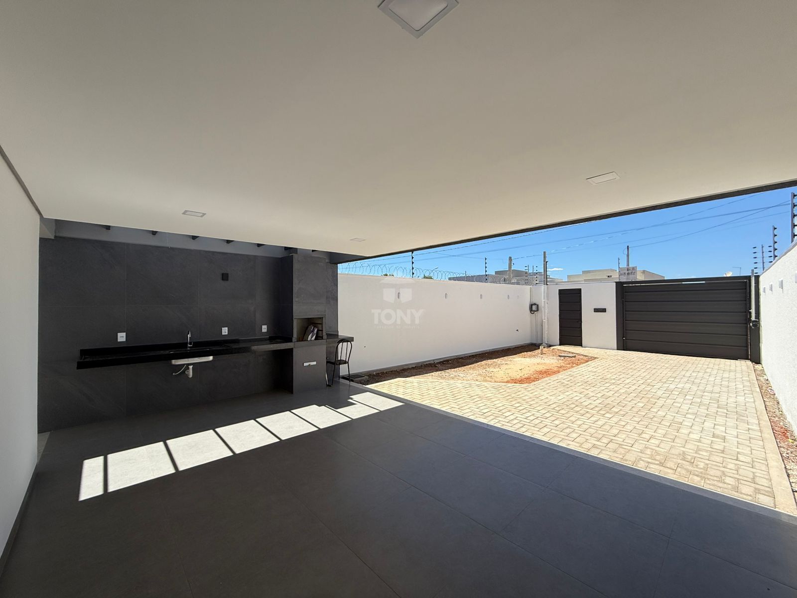 Casa à venda com 3 quartos, 112m² - Foto 2
