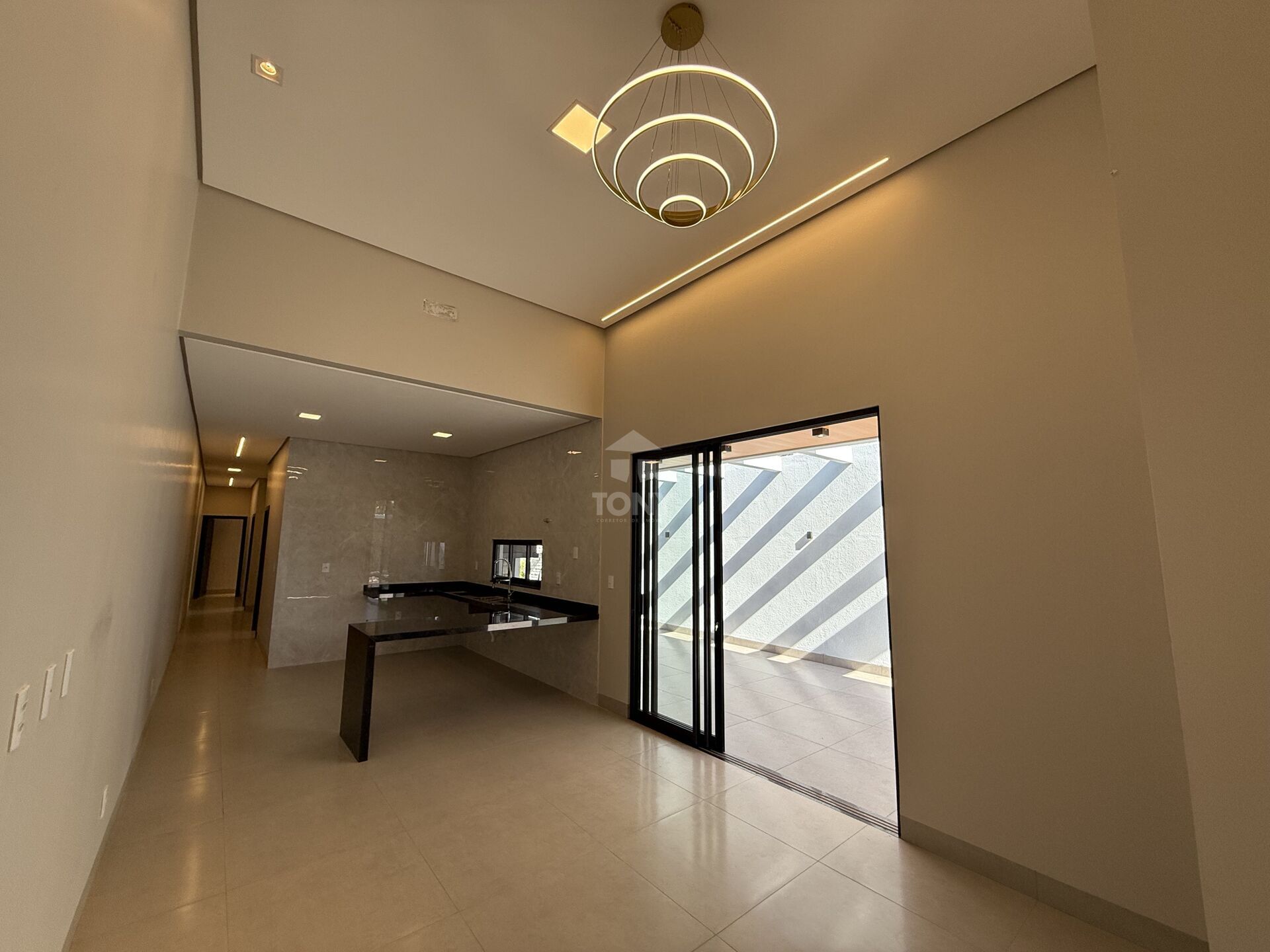 Casa à venda com 3 quartos, 126m² - Foto 3