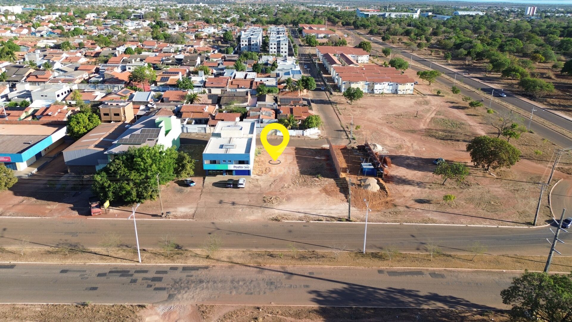 Terreno à venda, 300m² - Foto 1