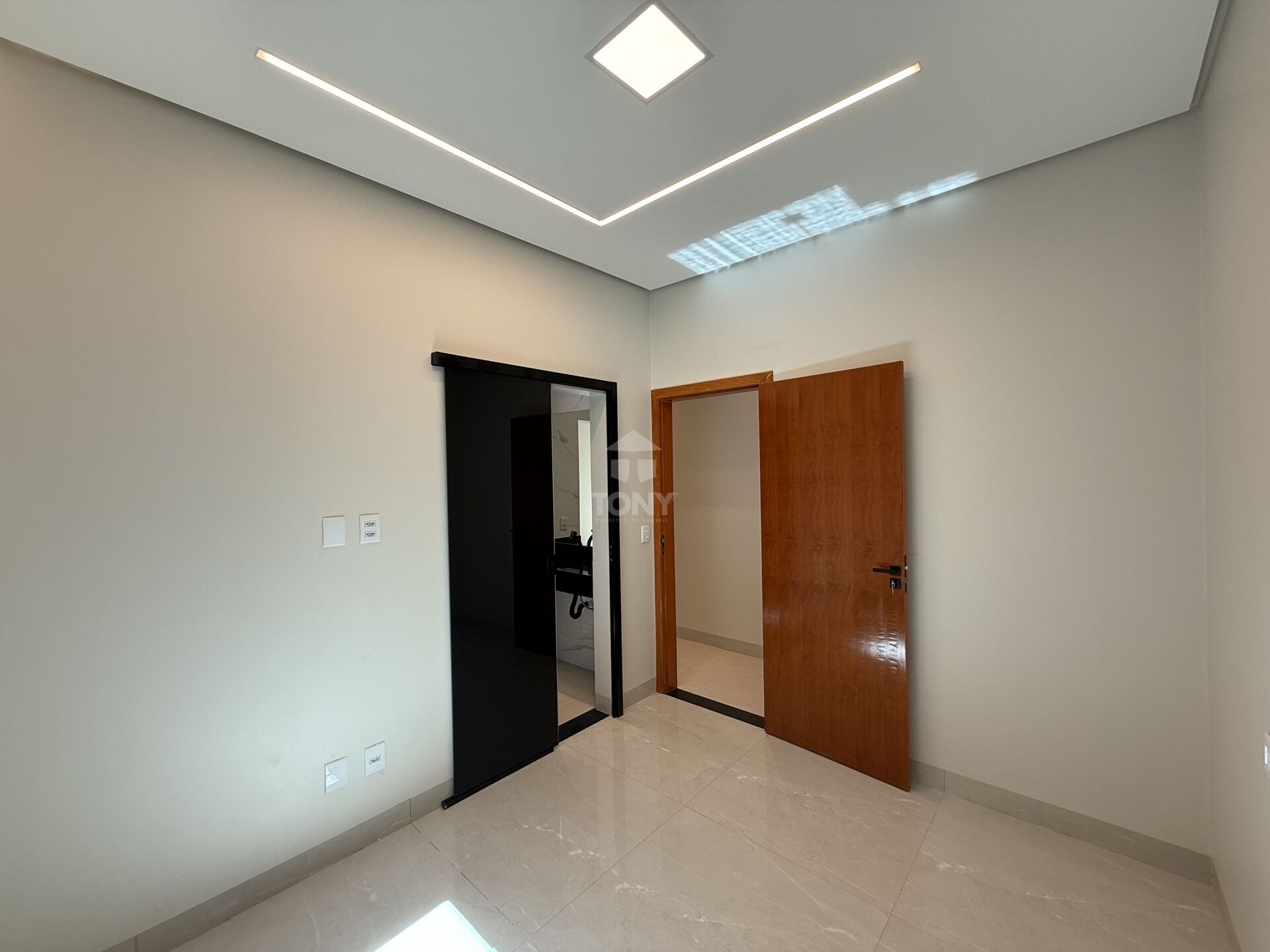 Casa à venda com 3 quartos, 120m² - Foto 9