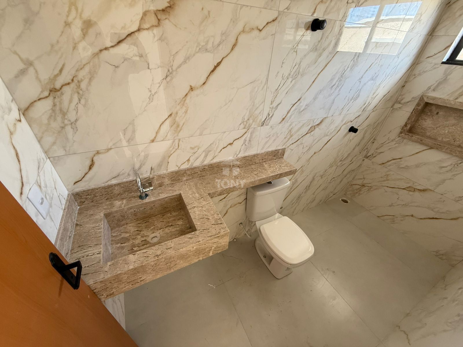Casa à venda com 3 quartos, 105m² - Foto 11