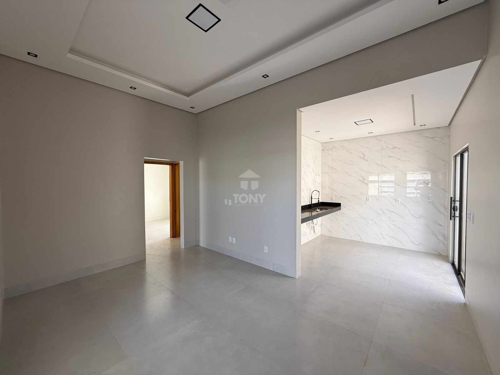 Casa à venda com 3 quartos, 105m² - Foto 5