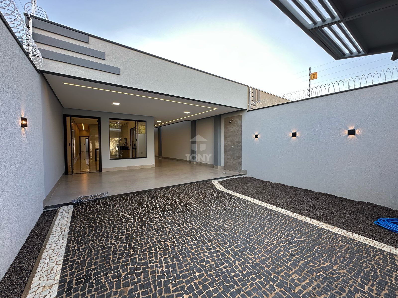 Casa à venda com 3 quartos, 146m² - Foto 4