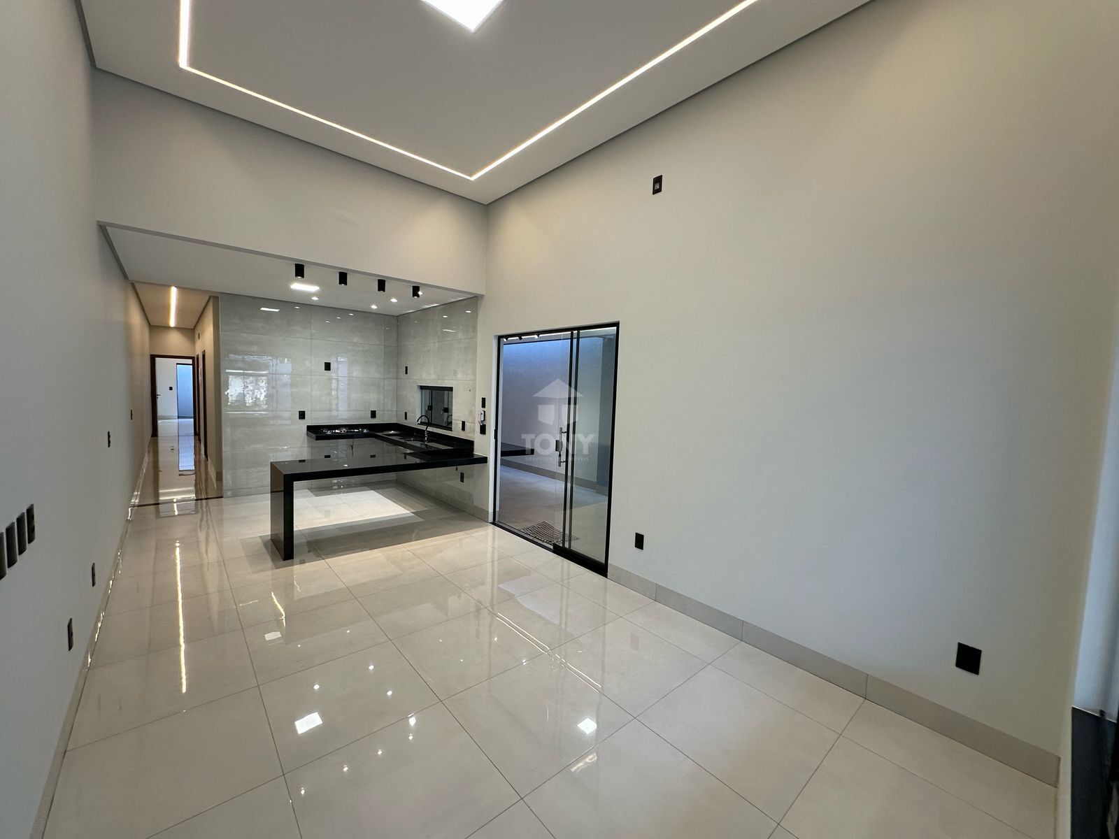 Casa à venda com 3 quartos, 146m² - Foto 3
