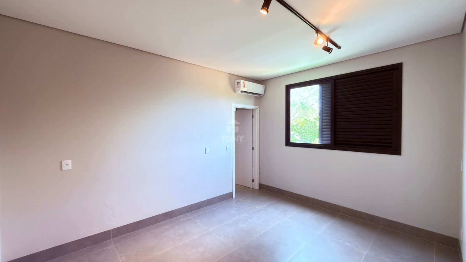 Casa, 3 quartos, 328 m² - Foto 15