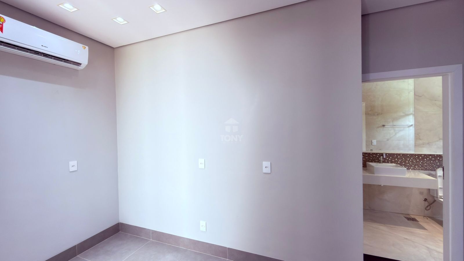 Casa, 3 quartos, 328 m² - Foto 21