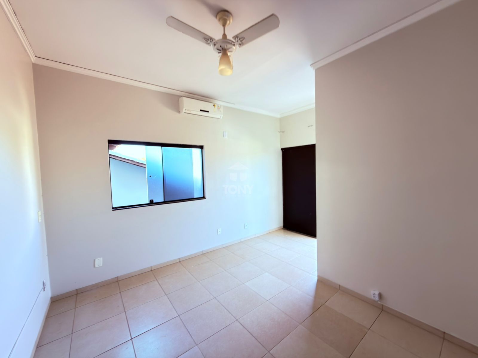 Sobrado, 6 quartos, 307 m² - Foto 23