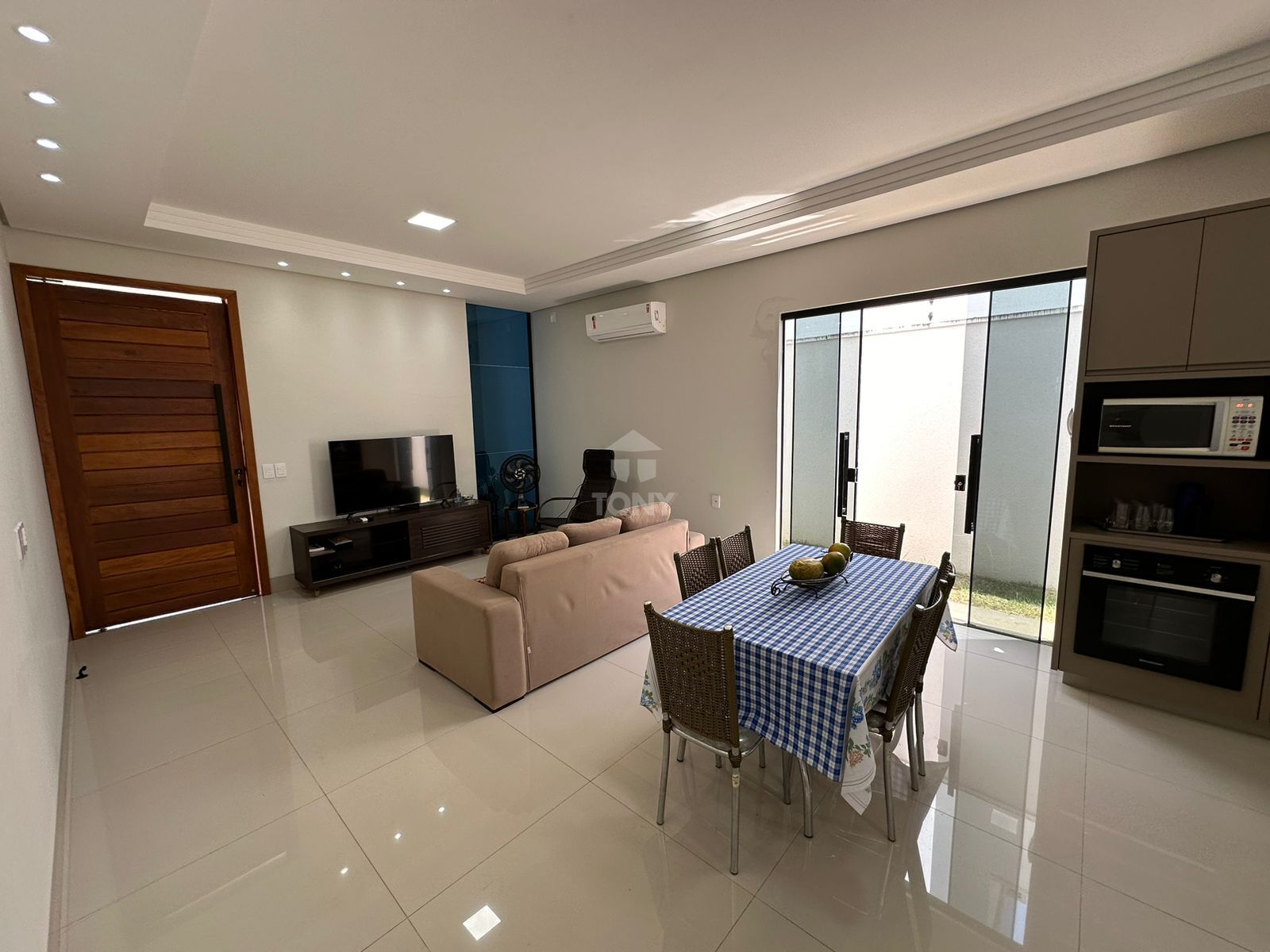 Casa, 3 quartos, 180 m² - Foto 3