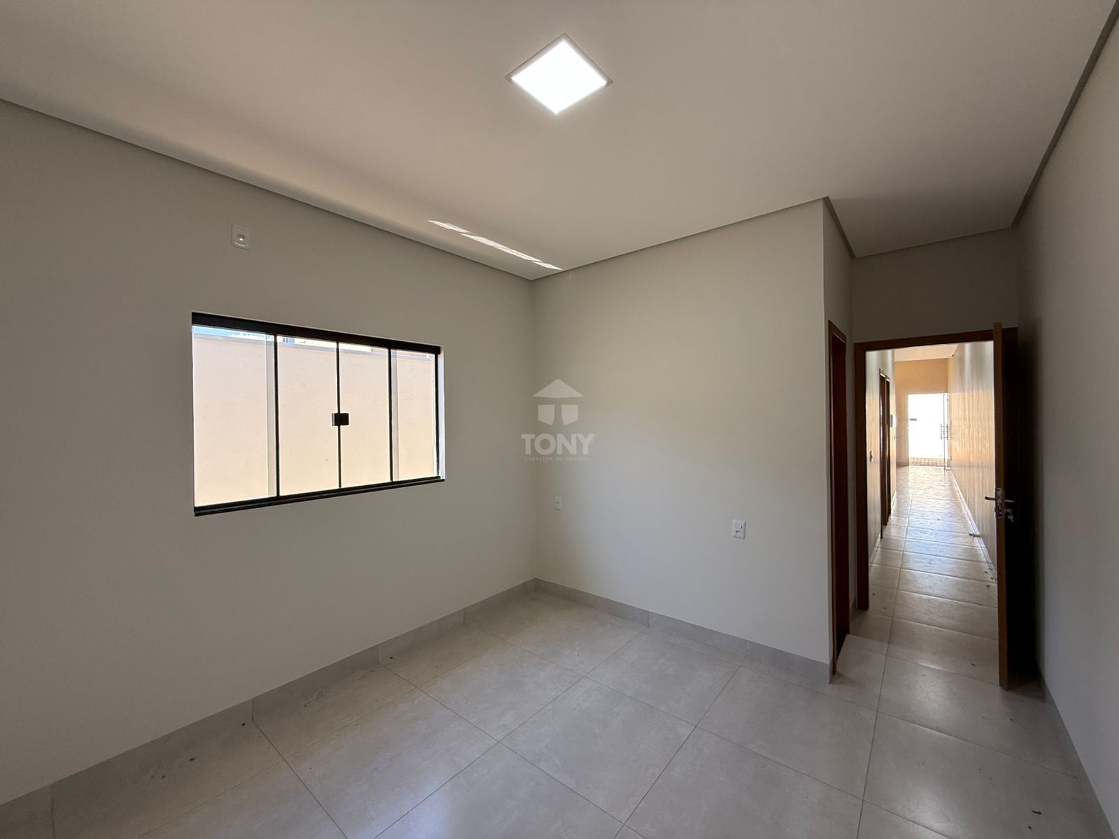 Casa à venda com 2 quartos, 70m² - Foto 7