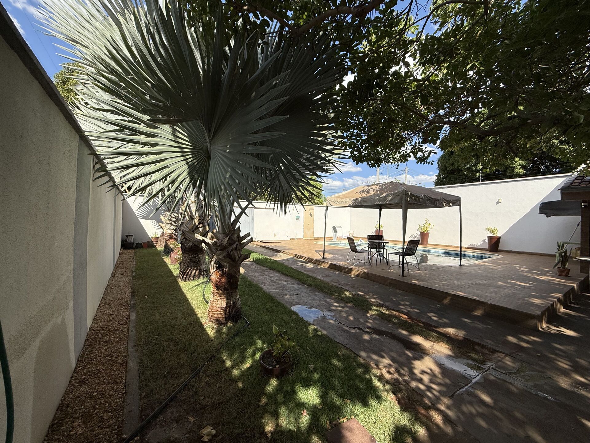Casa à venda com 4 quartos, 254m² - Foto 4