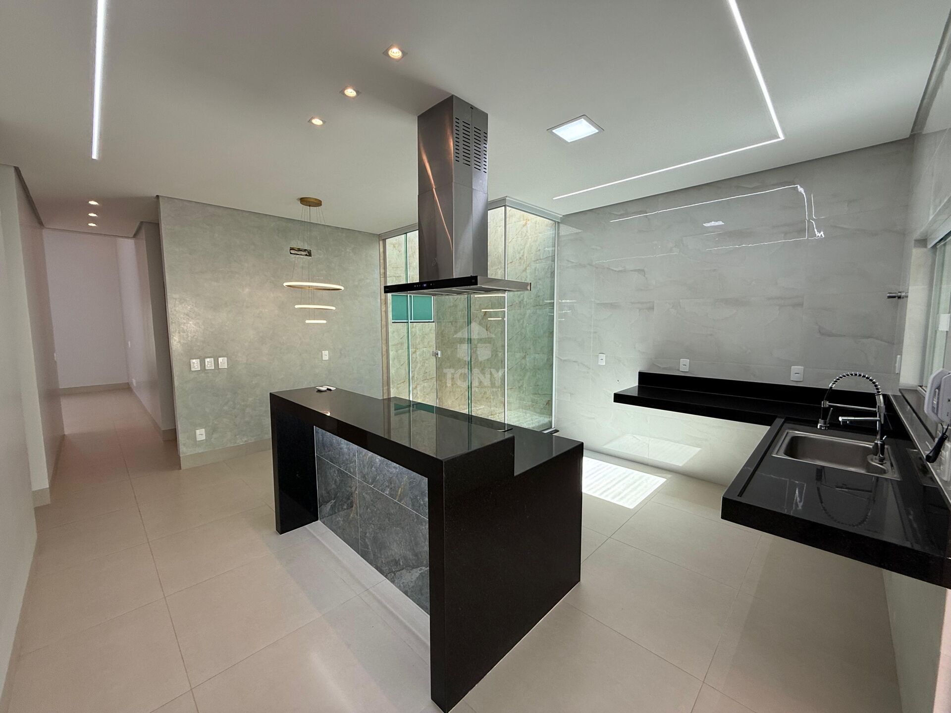Casa à venda com 3 quartos, 167m² - Foto 9