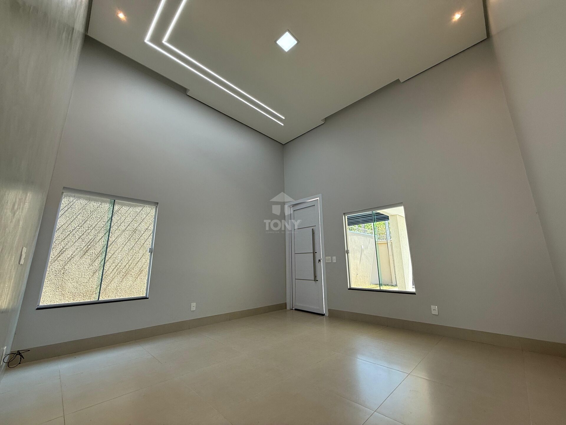 Casa à venda com 3 quartos, 167m² - Foto 8
